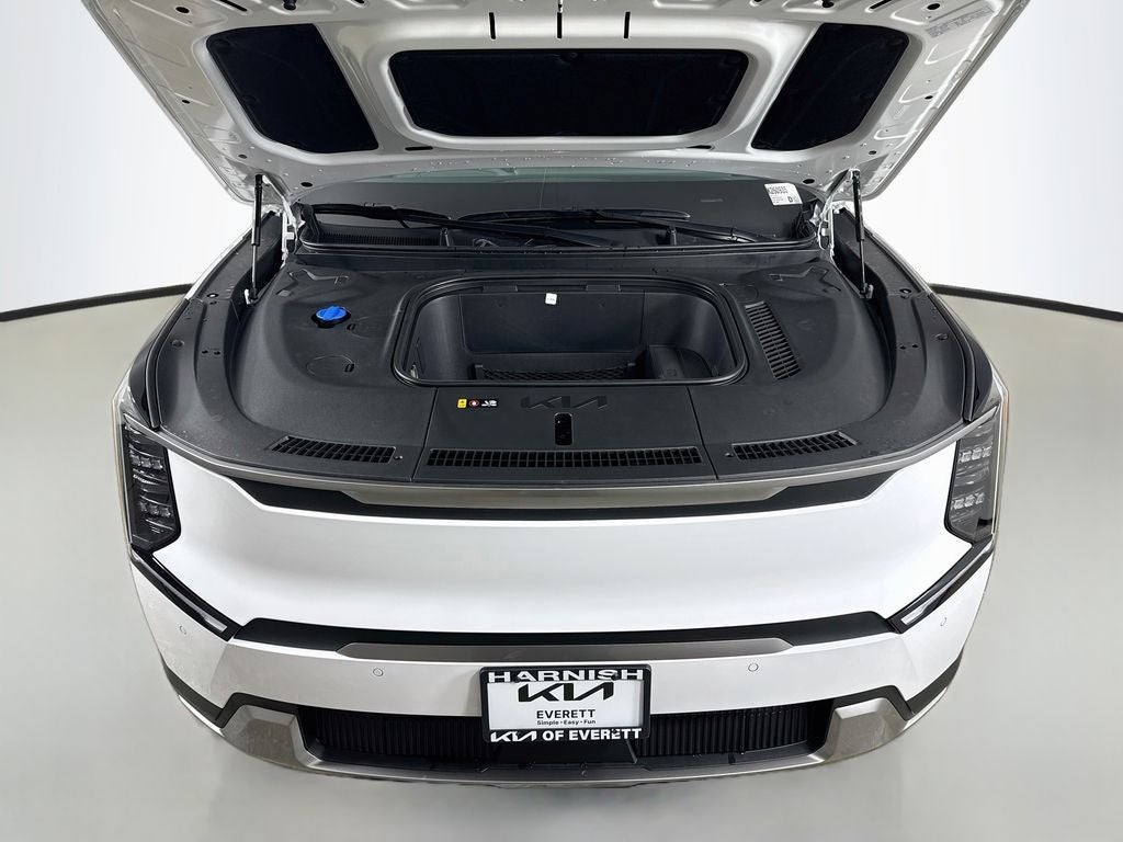 2026 Kia EV9 Light Long Range