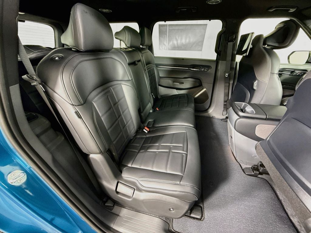 2026 Kia EV9 Land