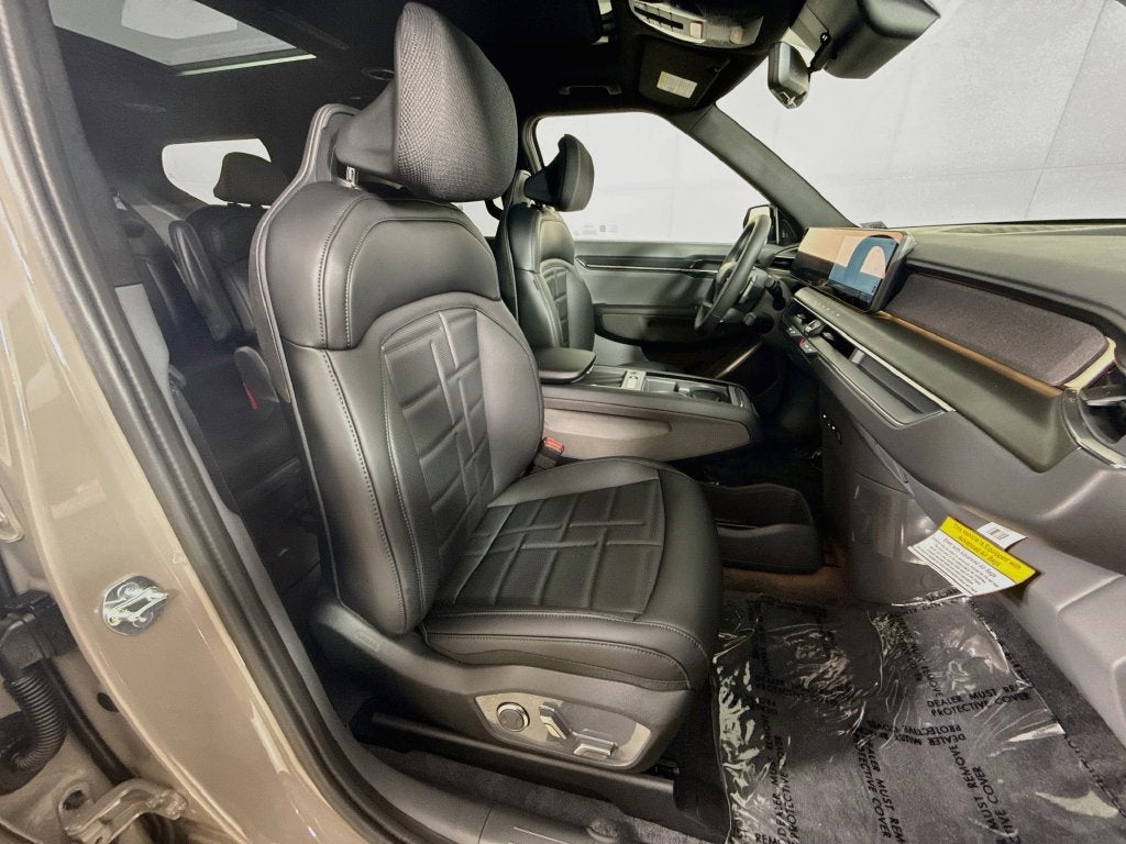 2026 Kia EV9 Land