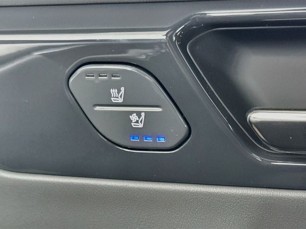 2026 Kia EV9 Land