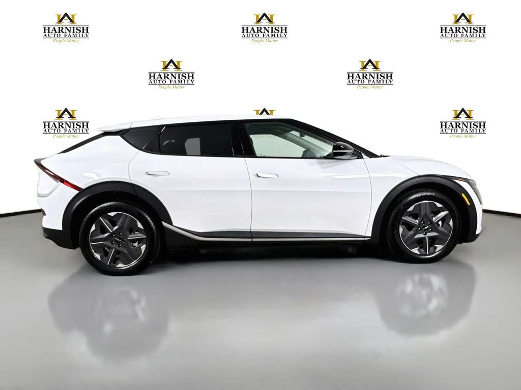 2026 Kia EV6 Light