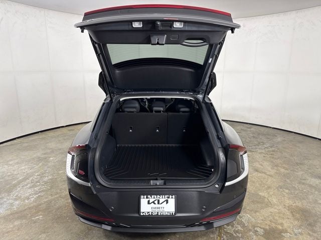 2025 Kia EV6 Light