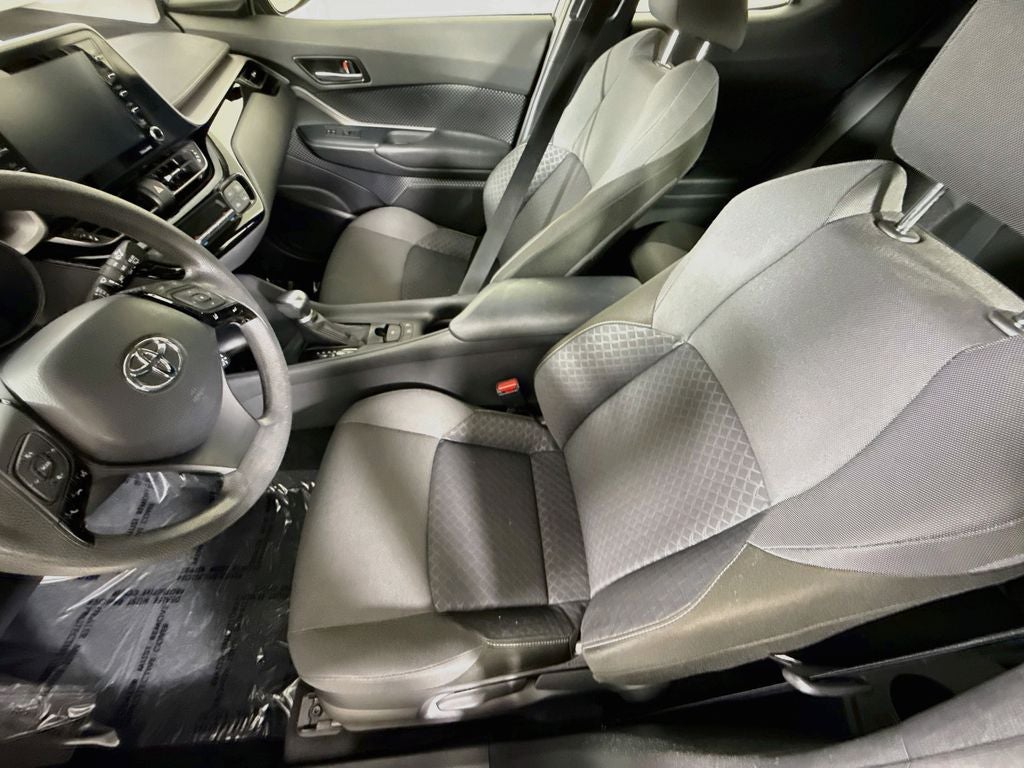 2020 Toyota C-HR LE