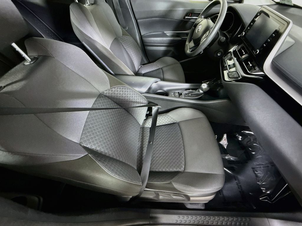 2020 Toyota C-HR LE