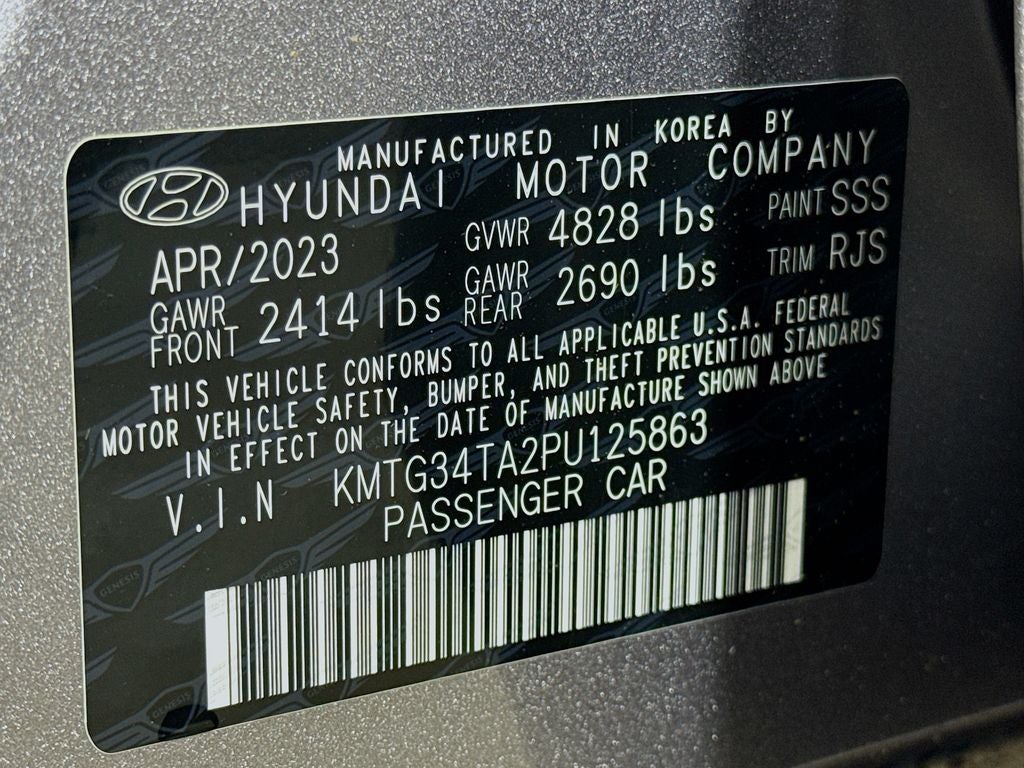 2023 Genesis G70 2.0T