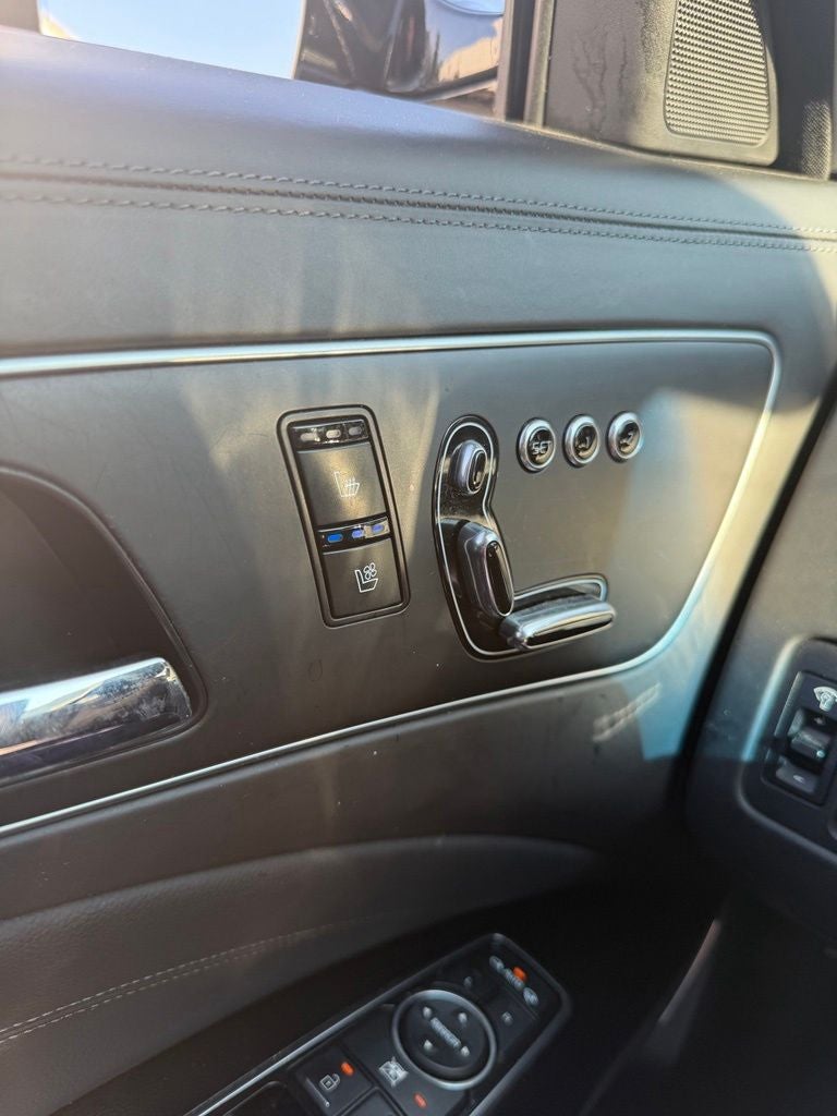 2016 Kia K900 Premium