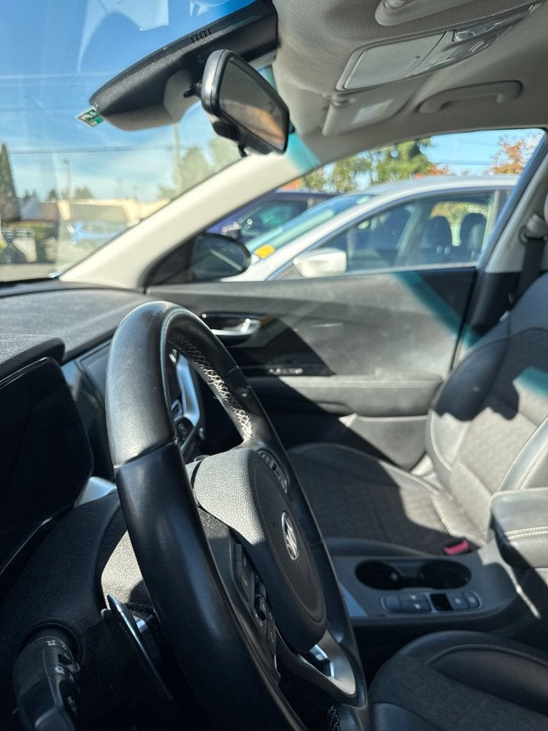 2020 Kia Niro Plug-In Hybrid EX