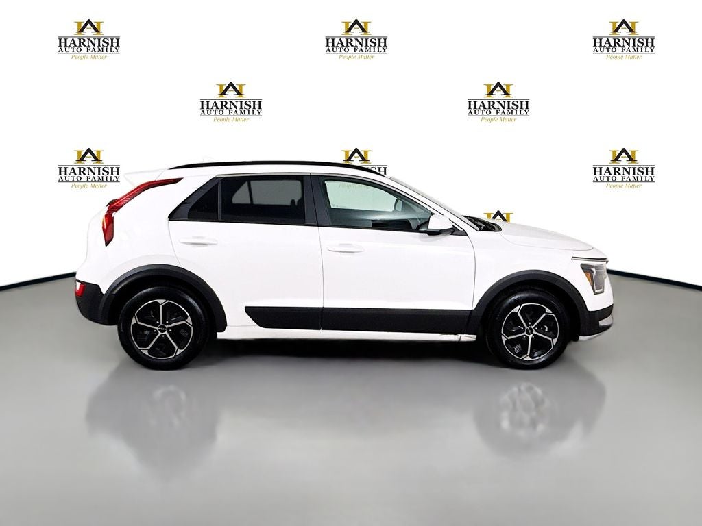 2024 Kia Niro LX