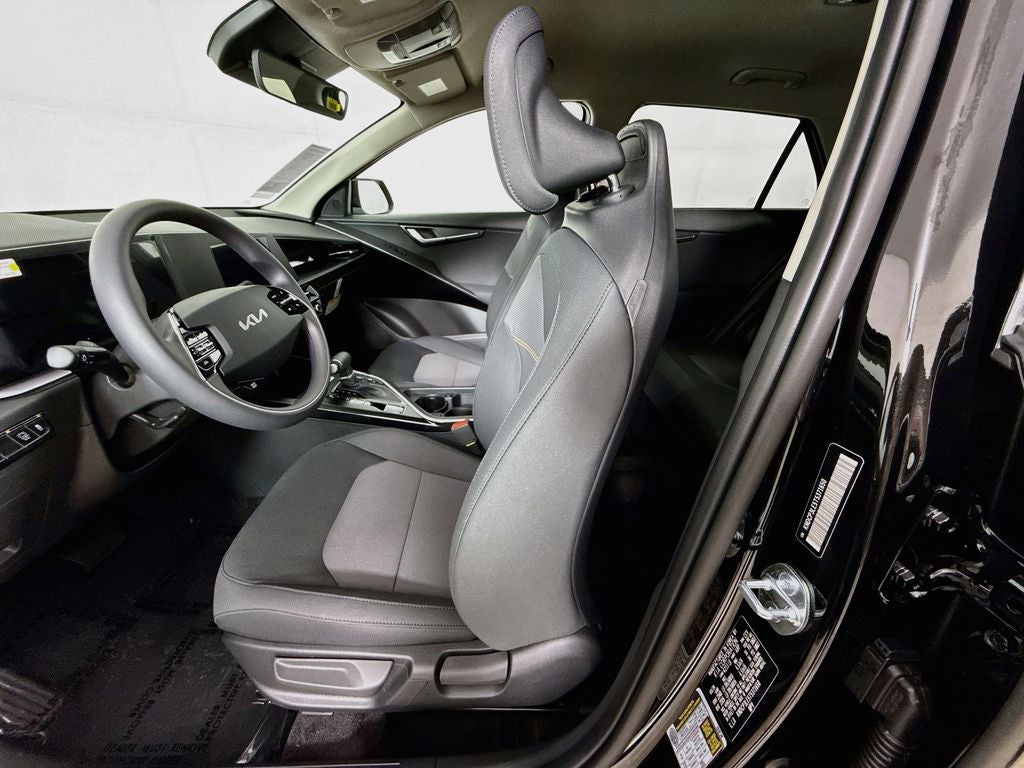 2026 Kia Niro LX