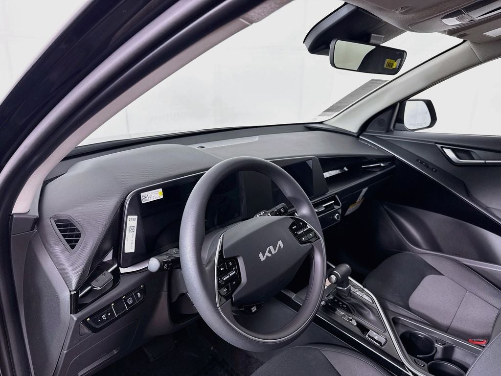 2026 Kia Niro LX