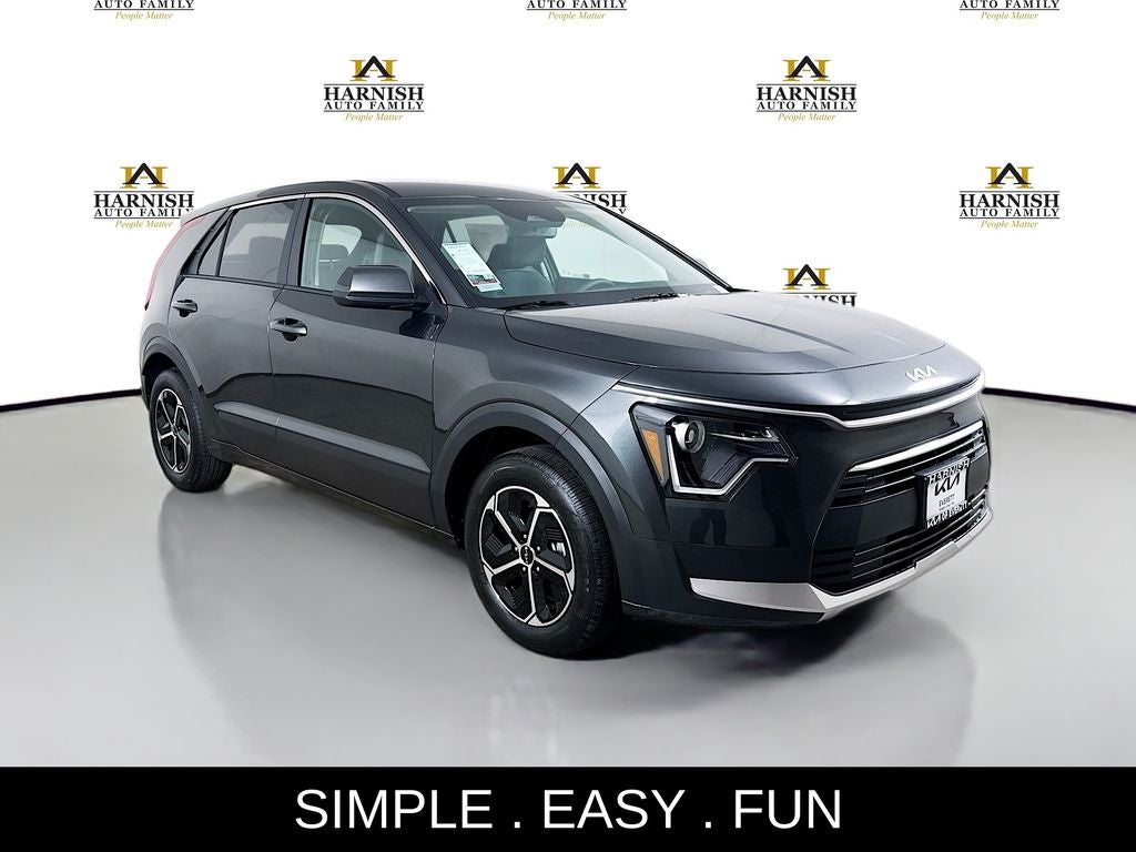 2026 Kia Niro LX HEV's photo