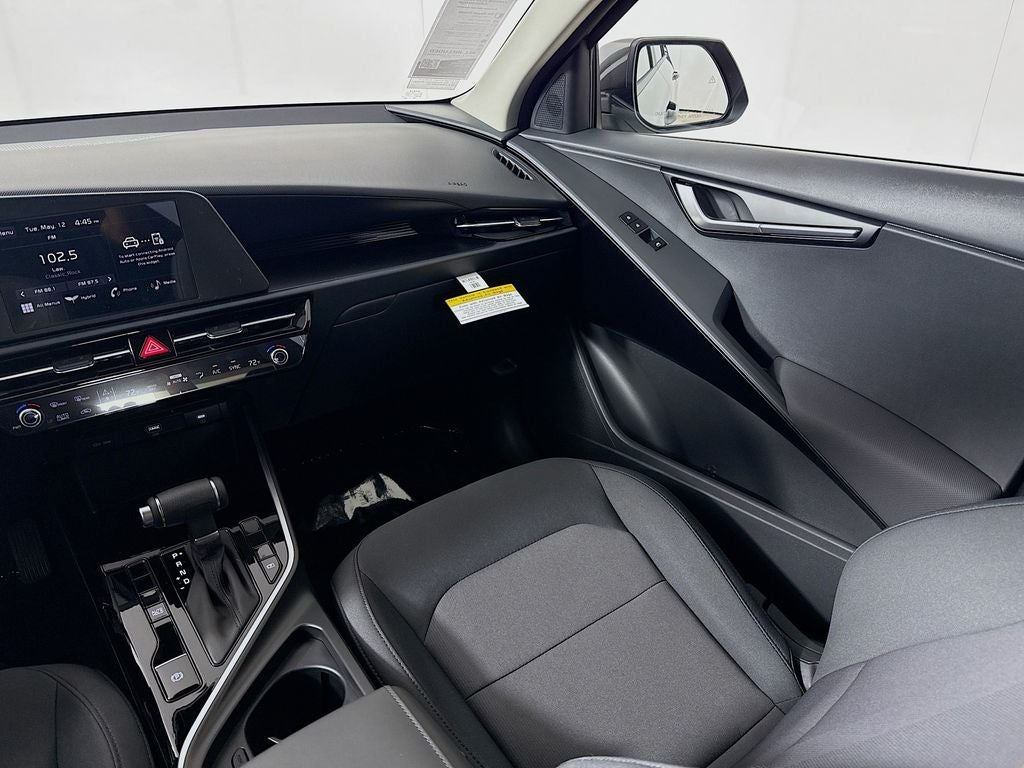 2026 Kia Niro LX