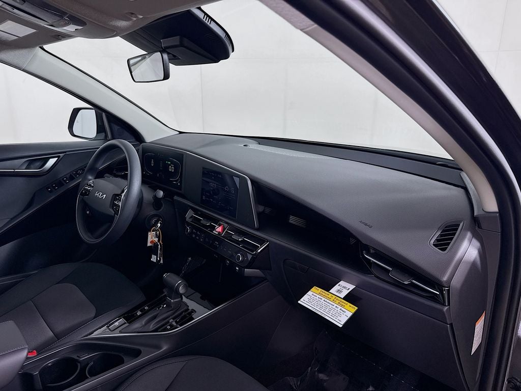 2026 Kia Niro LX