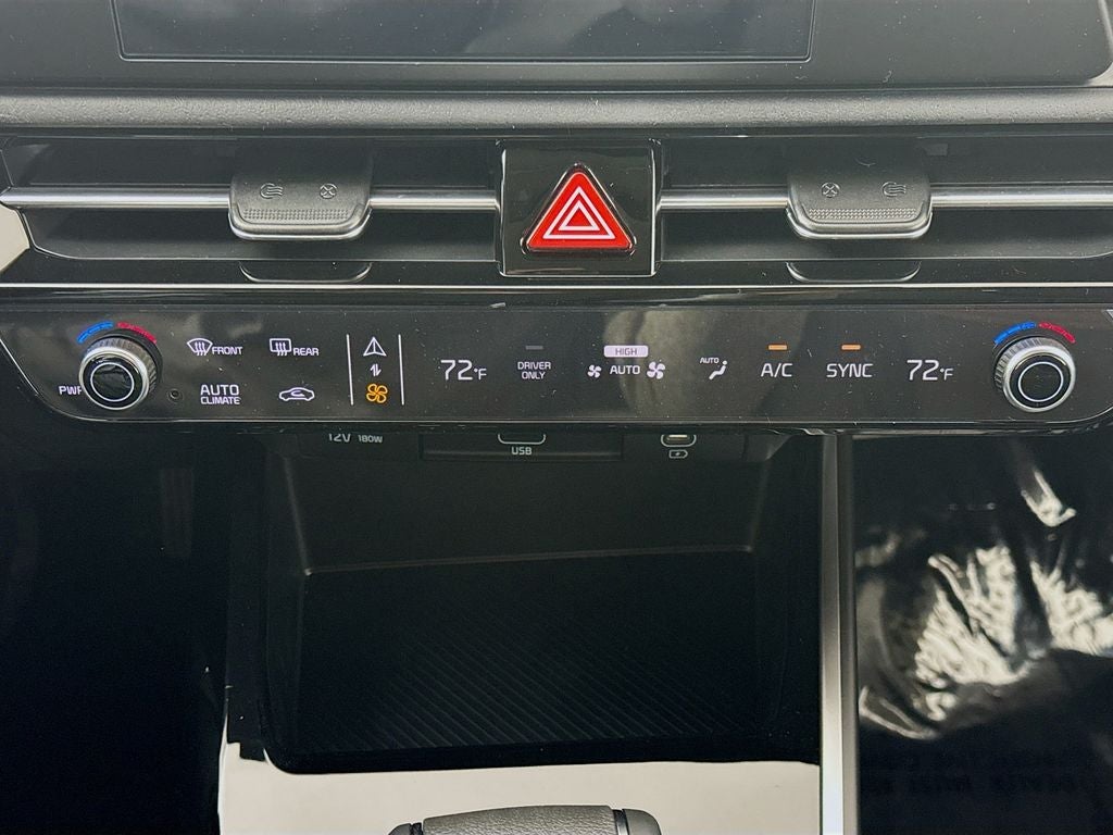 2026 Kia Niro LX