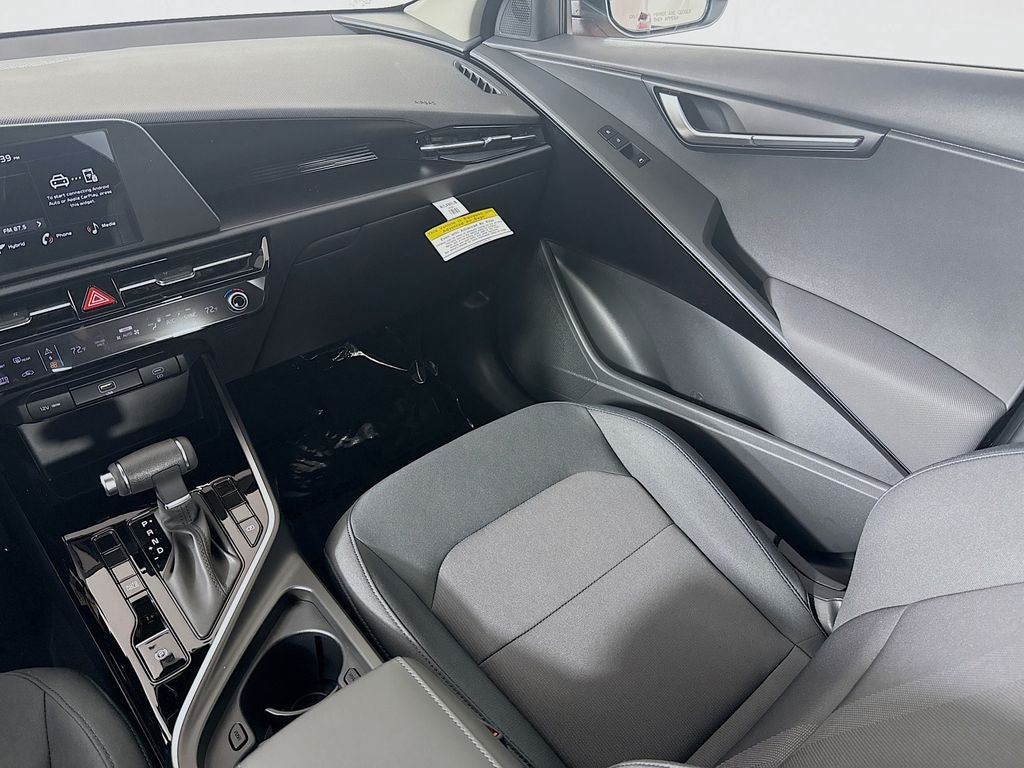 2026 Kia Niro LX