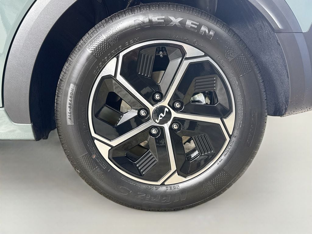 2026 Kia Niro EX