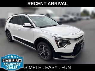 2025 Kia Niro SX