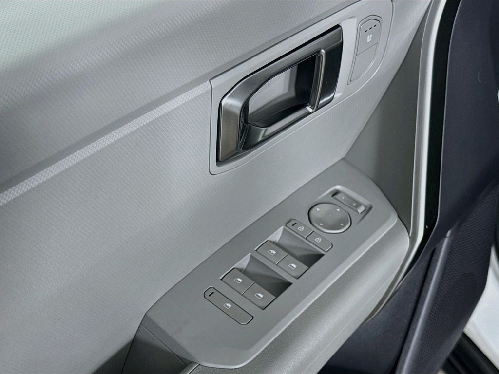 2027 Kia Seltos LX