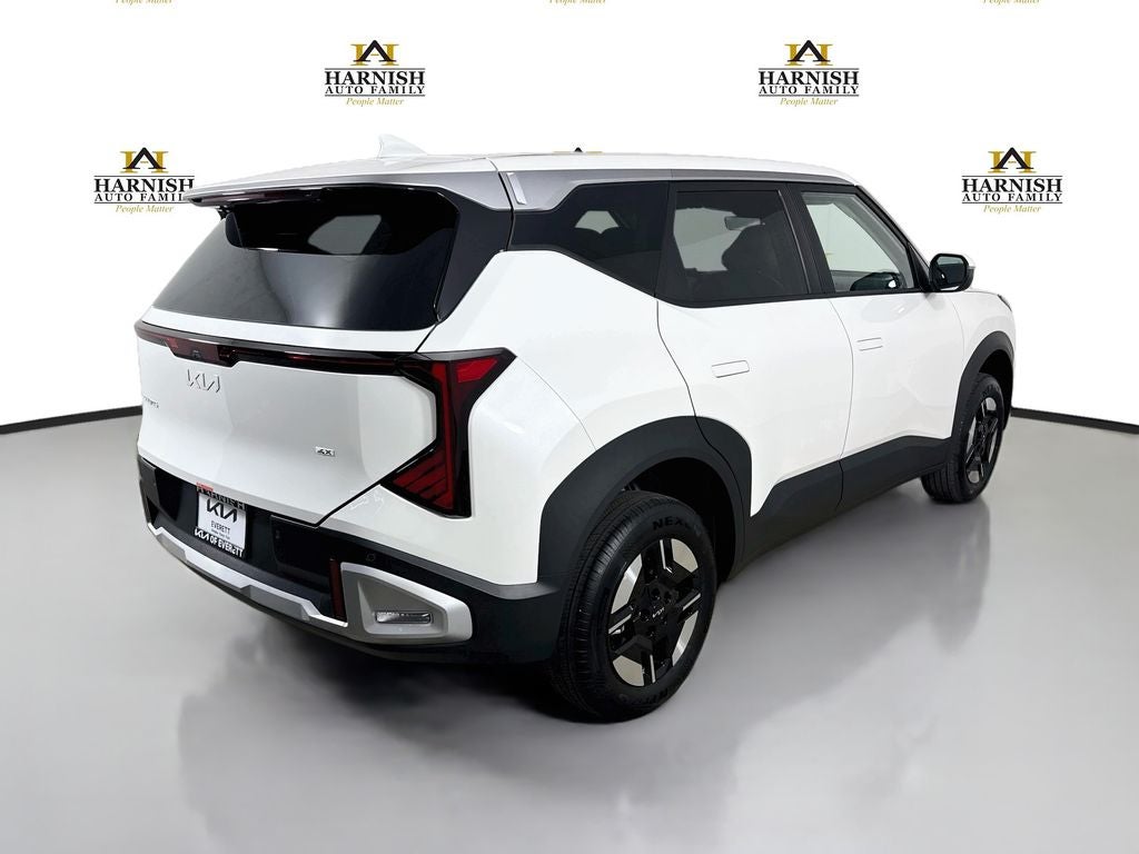 2027 Kia Seltos LX