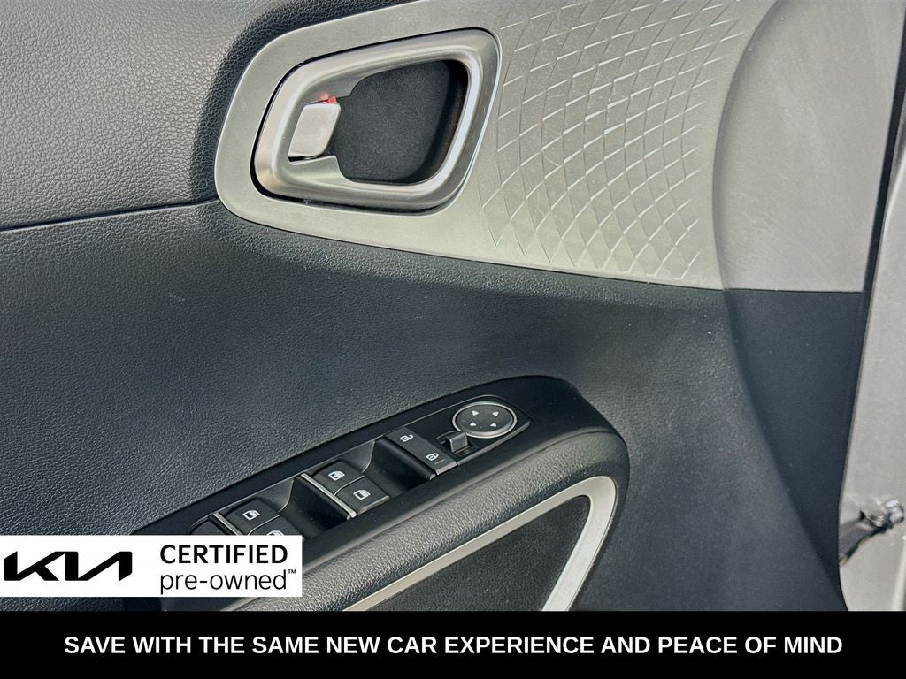 2024 Kia Soul LX TECH