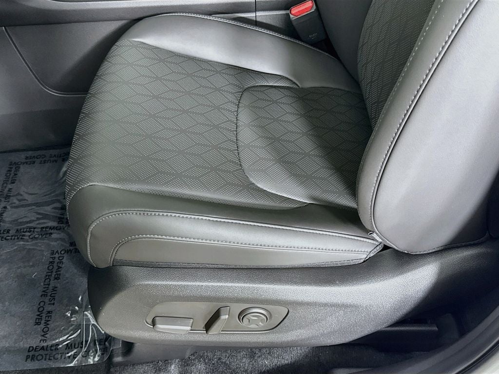 2027 Kia Carnival Hybrid EX