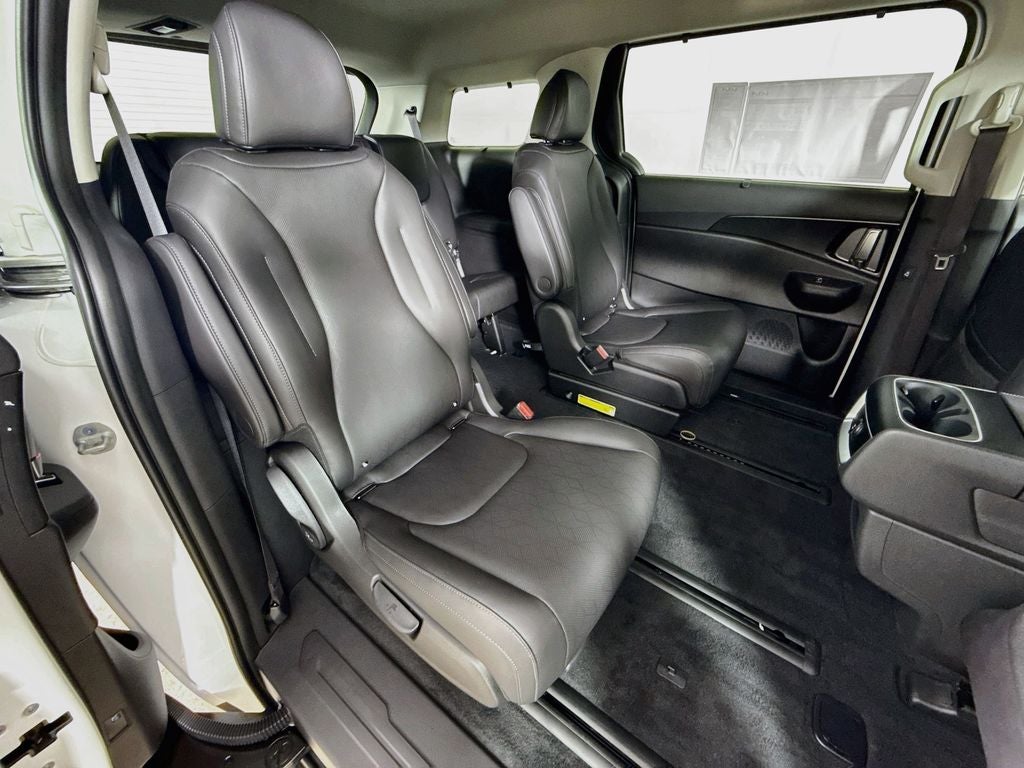 2027 Kia Carnival Hybrid EX