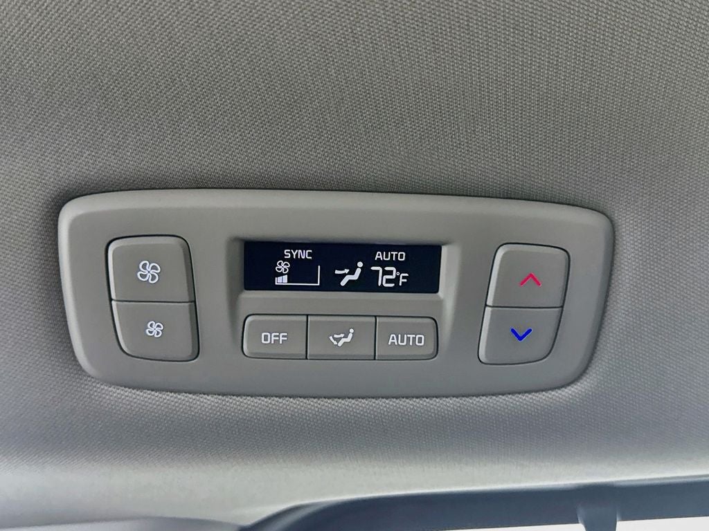 2027 Kia Carnival Hybrid SX