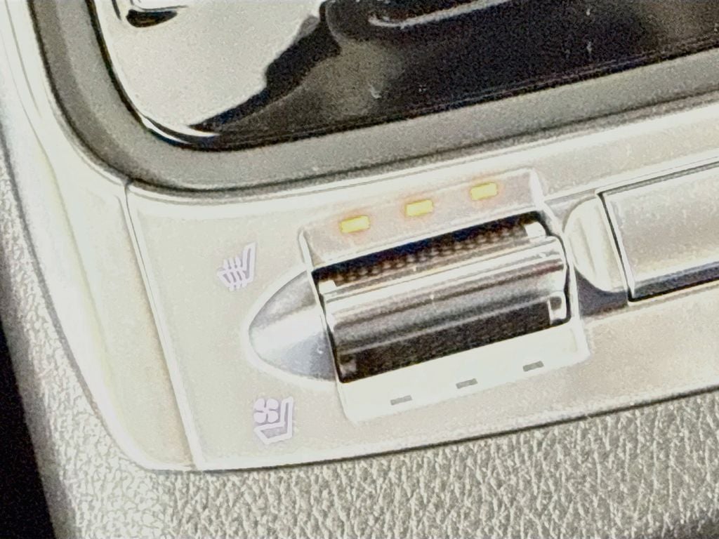 2027 Kia Carnival Hybrid SX