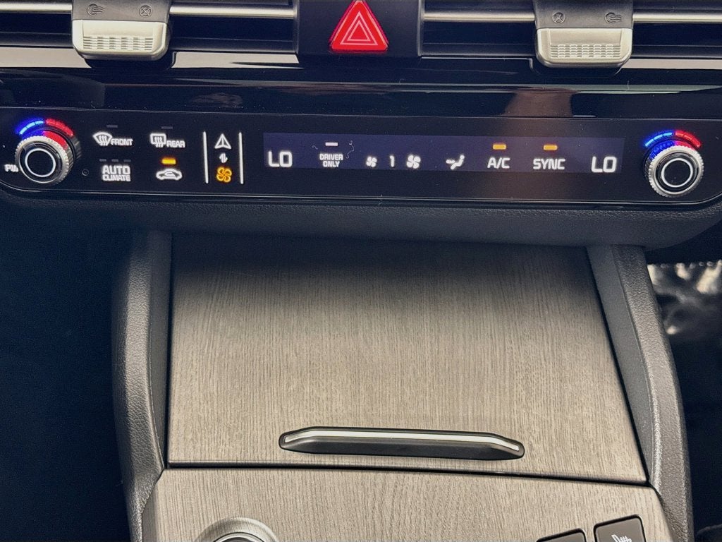 2027 Kia Sportage Hybrid EX