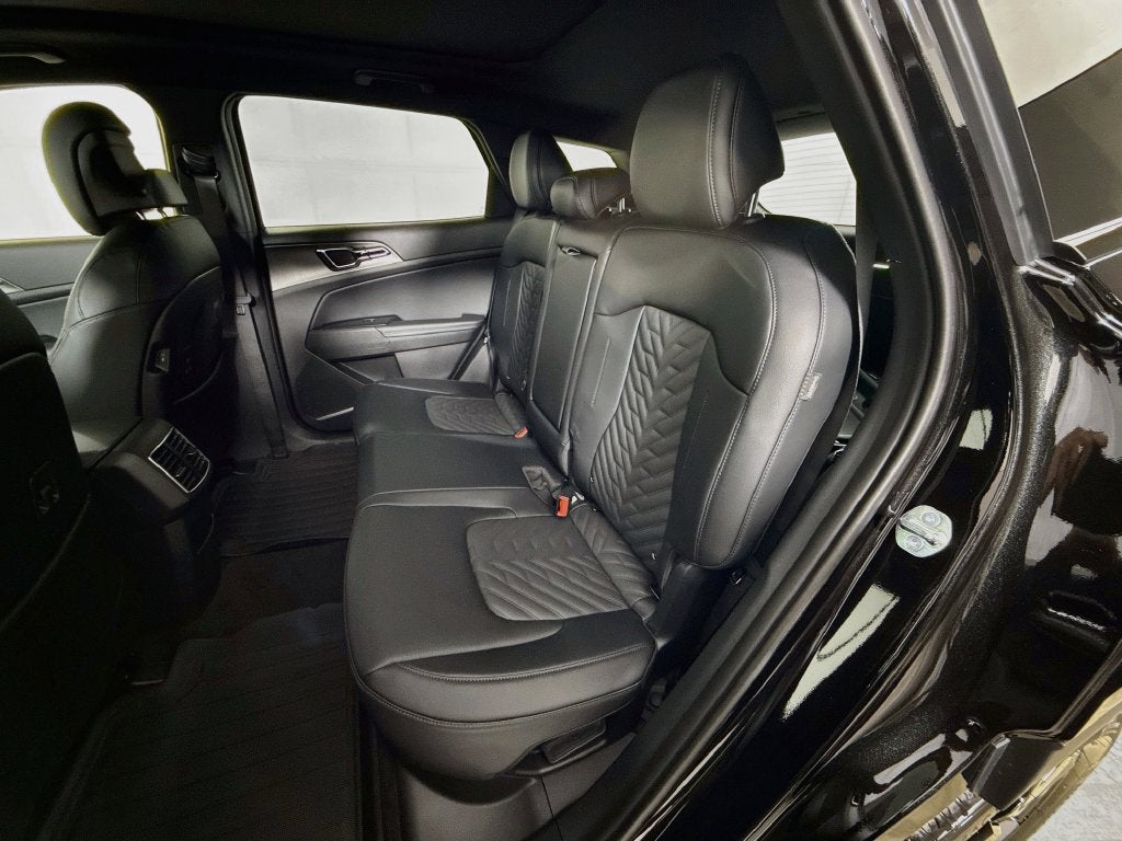 2027 Kia Sportage Plug-In Hybrid X-Line