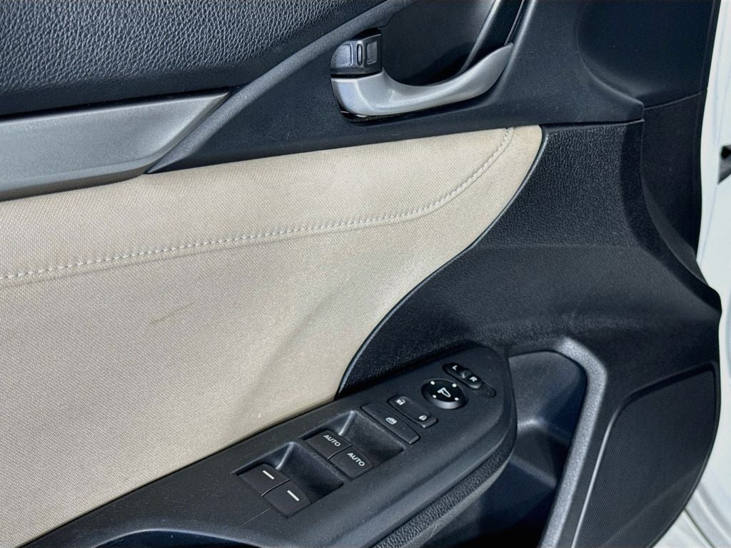 2018 Honda Civic Hatchback EX - Photo 19