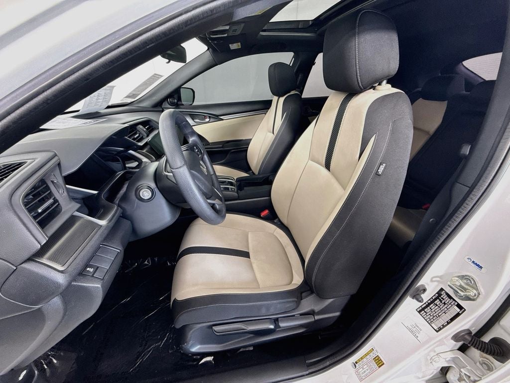 2018 Honda Civic Hatchback EX - Photo 23