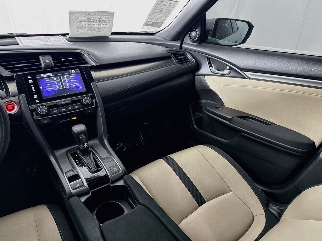 2018 Honda Civic Hatchback EX - Photo 26