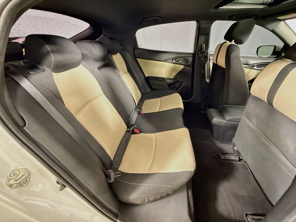 2018 Honda Civic Hatchback EX - Photo 31