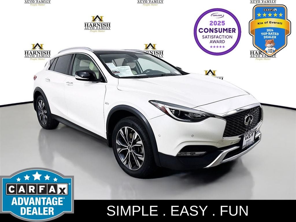 2018 INFINITI QX30 Premium