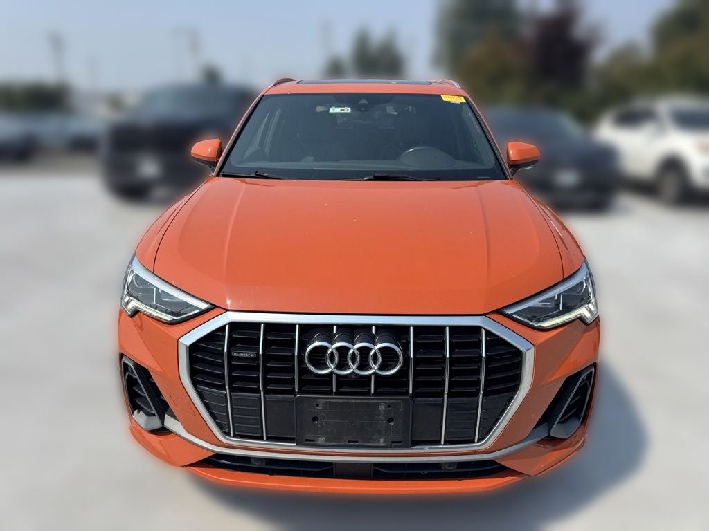 2019 Audi Q3 2.0T Prestige S line quattro