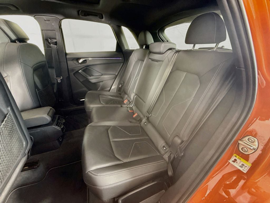 2019 Audi Q3 2.0T Prestige S line quattro