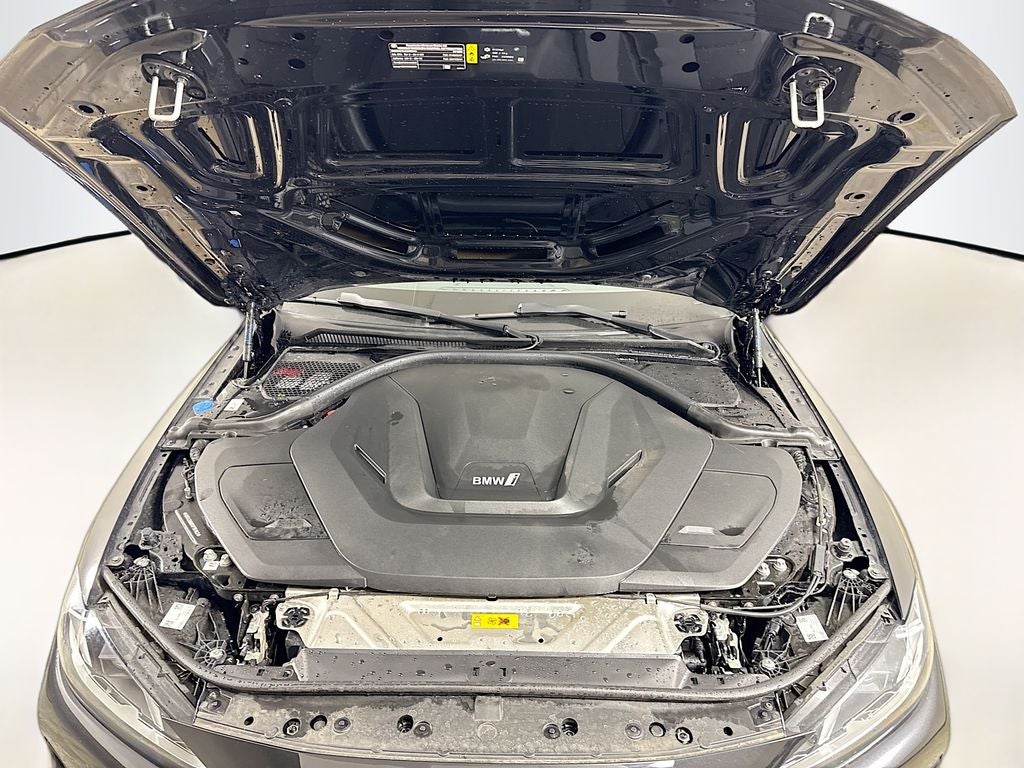 2025 BMW i4 xDrive40