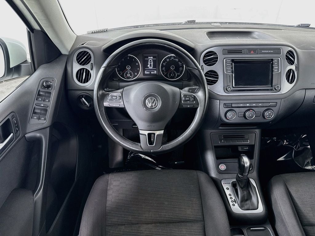 2017 Volkswagen Tiguan Limited 2.0T 4Motion
