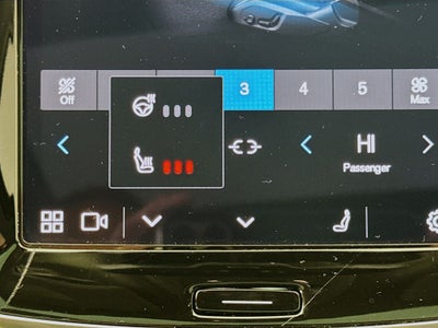 2025 Volvo XC90 B5 Core