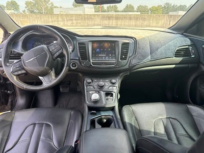 2015 Chrysler 200 S
