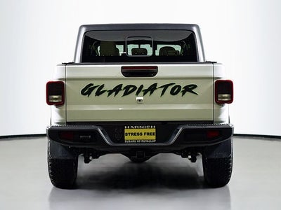 2022 Jeep Gladiator Sport