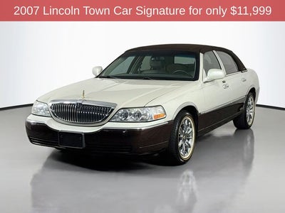 2007 Lincoln Town Car Signature