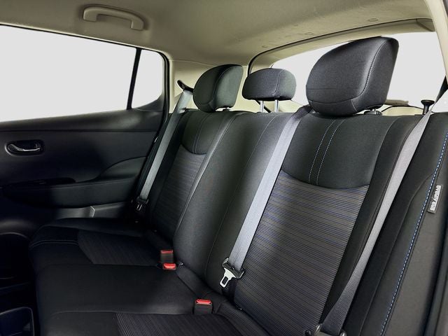 2023 Nissan Leaf SV Plus
