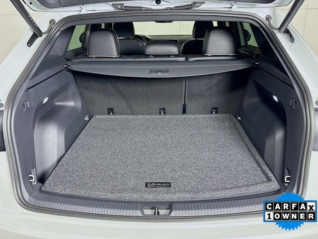 2025 Volkswagen Atlas Cross Sport 2.0T SEL Premium R-Line