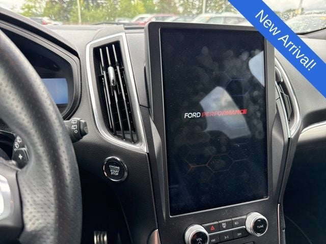 2022 Ford Edge ST
