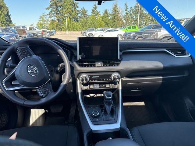 2024 Toyota RAV4 Hybrid SE