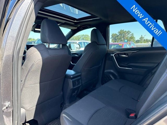 2024 Toyota RAV4 Hybrid SE