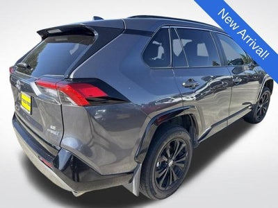 2024 Toyota RAV4 Hybrid SE