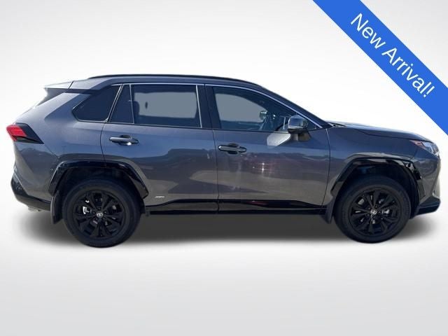 2024 Toyota RAV4 Hybrid SE